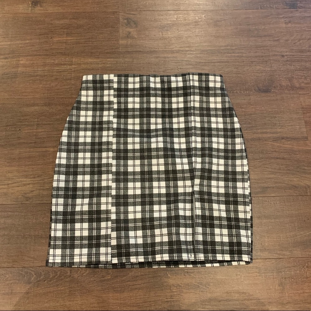 BOOHOO skirt